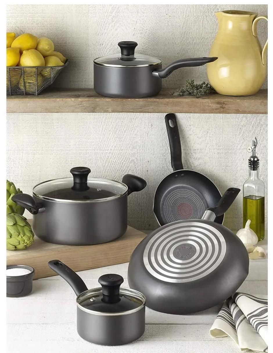 Batería de cocina T-Fal de aluminio antiadherente 10 piezas