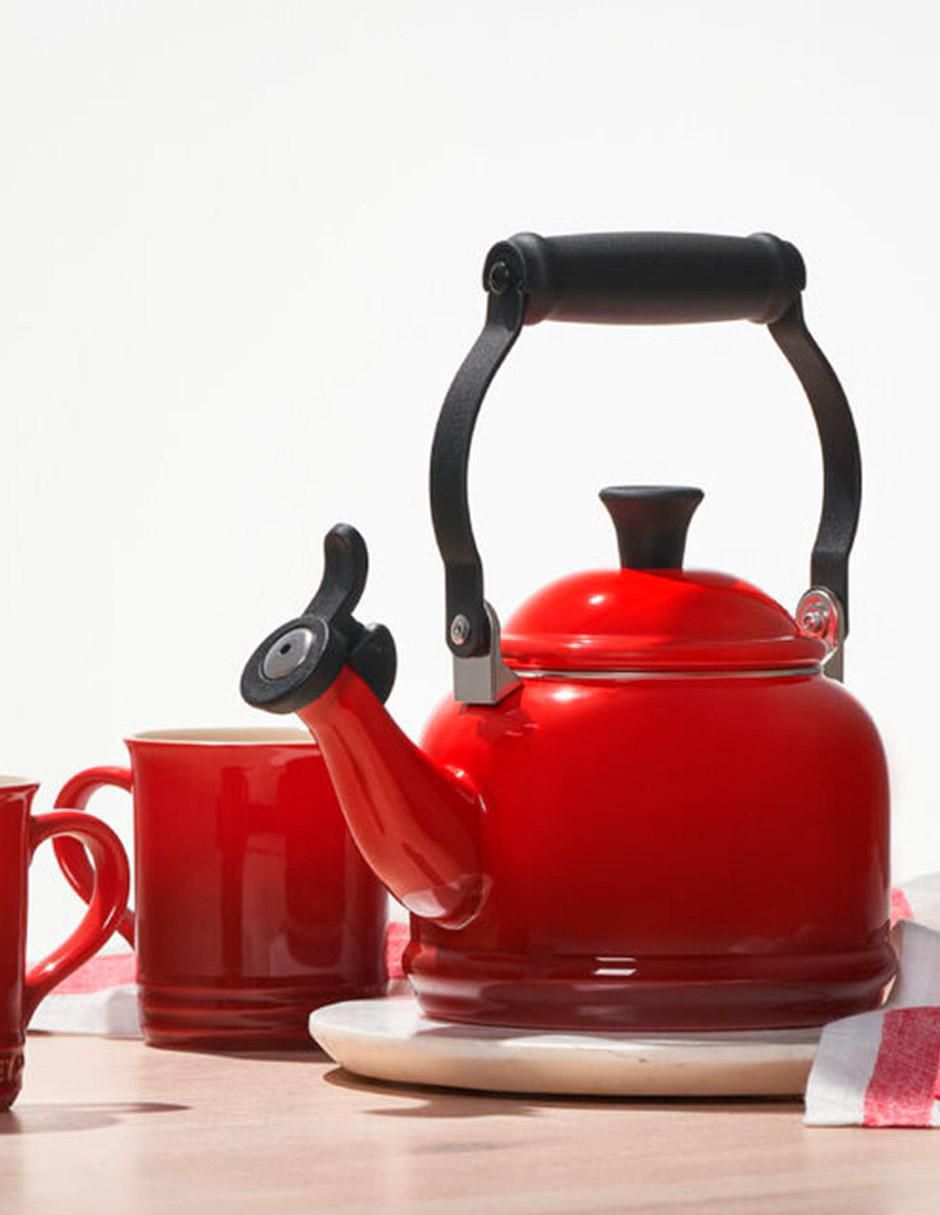 Set de tetera y taza Le Creuset Kettles de acero inoxidable
