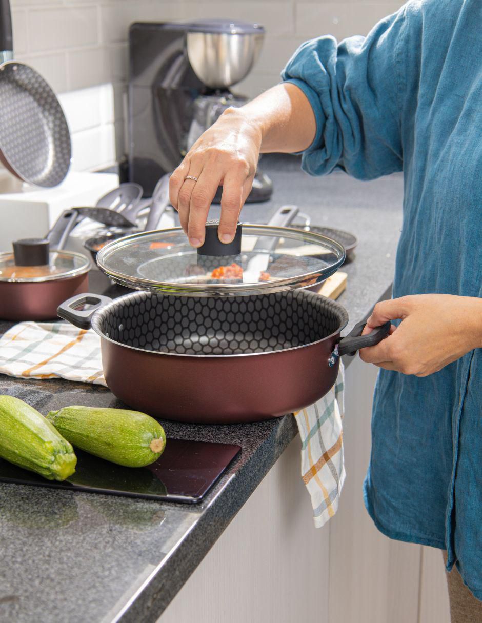 Batería de cocina Equipa tu cocina de aluminio antiadherente diamante 15 piezas 5