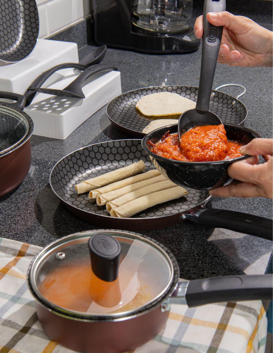 Batería de cocina Equipa tu cocina de aluminio antiadherente diamante 15 piezas 6