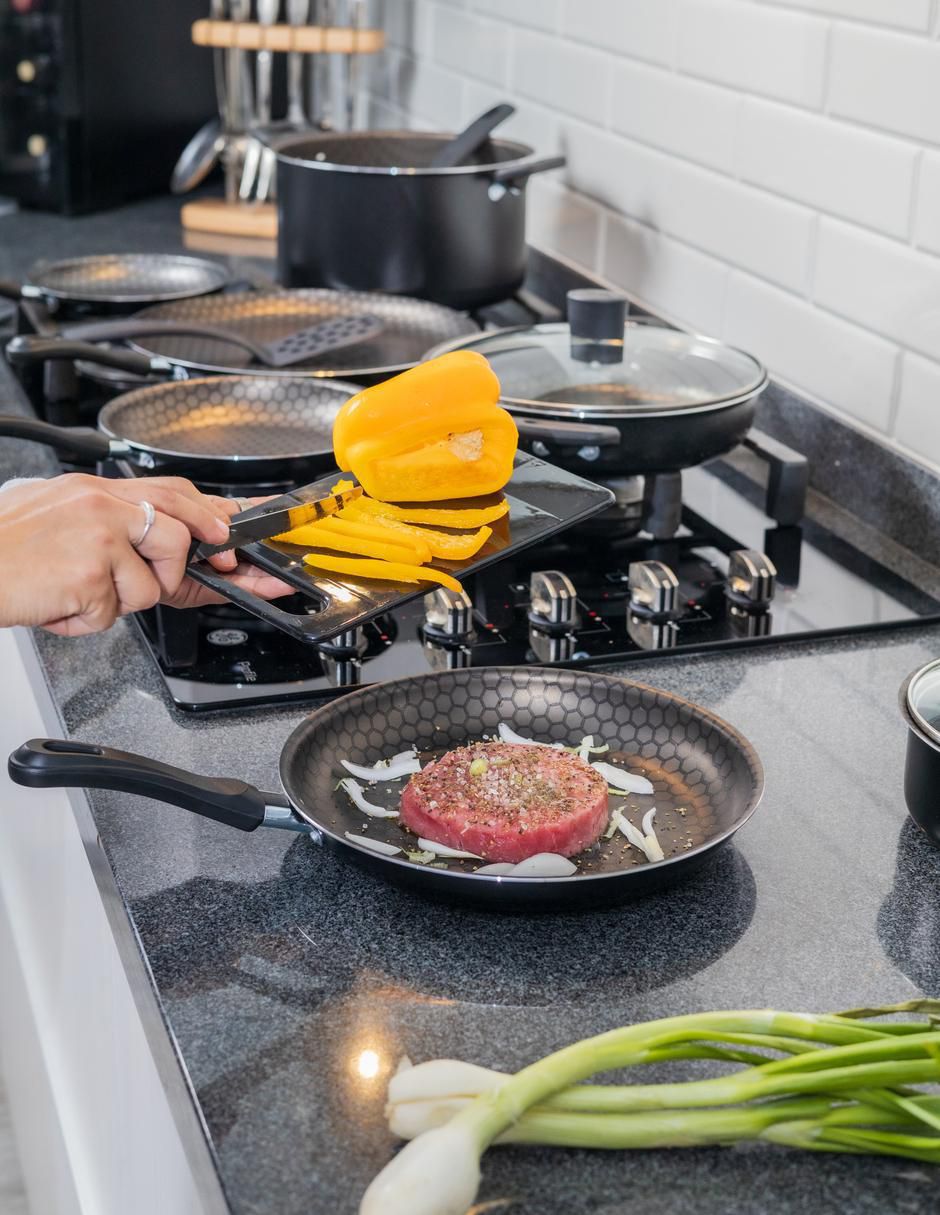 Batería de cocina Línea Ahorrador de aluminio antiadherente thermocell 21 piezas 6