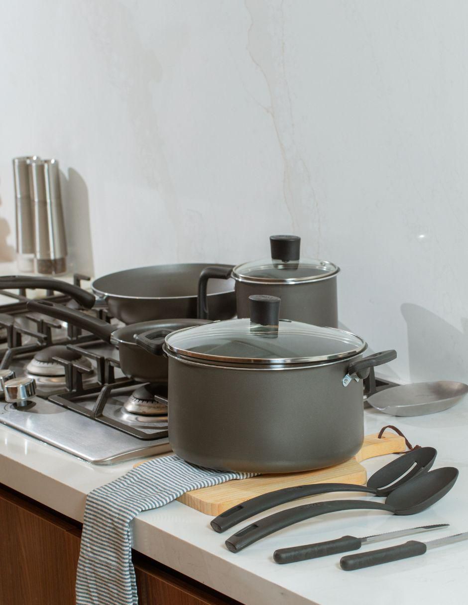 Batería de cocina Sabor de aluminio antiadherente convencional 16 piezas 6