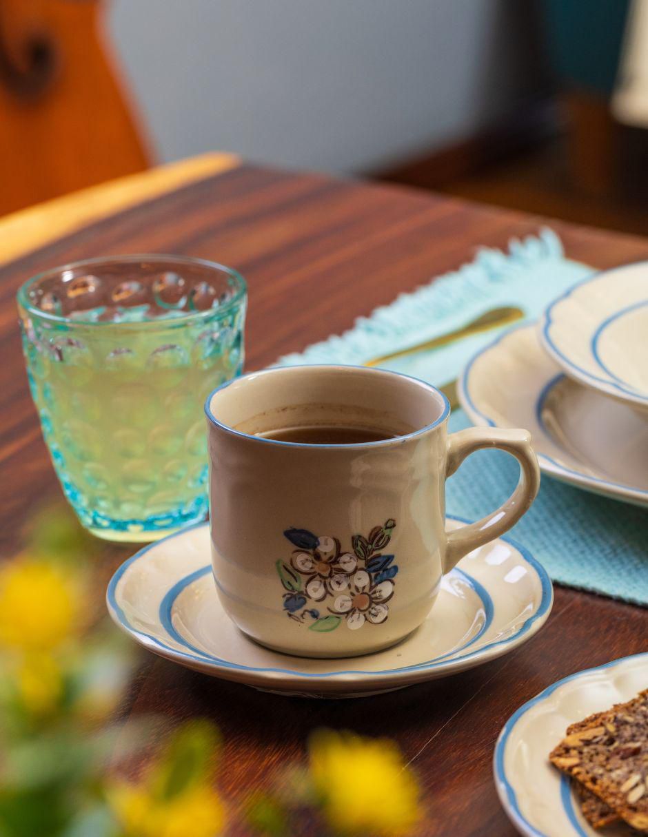 Vajilla cerrada victoria de porcelana para 4 personas