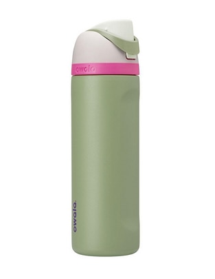 Termo Owala de acero inoxidable con tapa flip top 710 ml