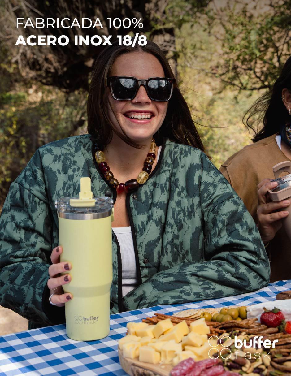 Termo de acero inoxidable con tapa rosca 4
