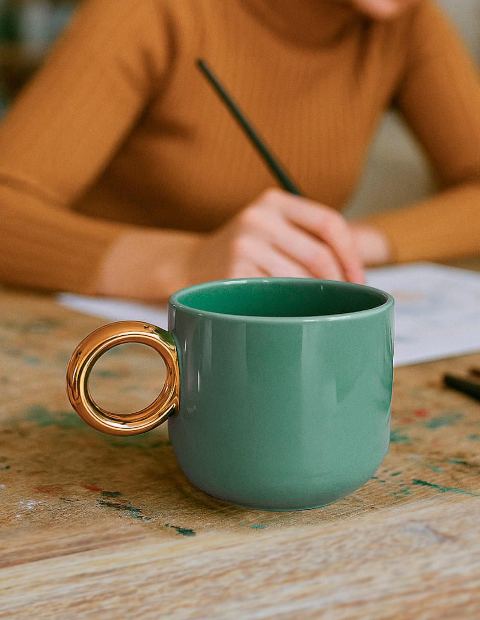 Taza clásica Ideen Menta Dorada