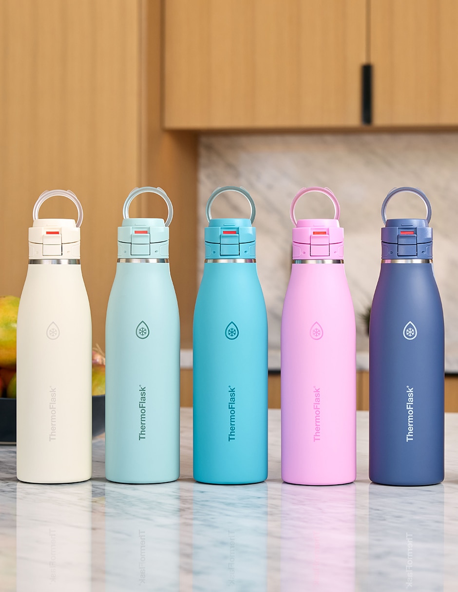 Termo Thermoflask de acero inoxidable Traveler Soft Touch con tapa push pull 750 ml