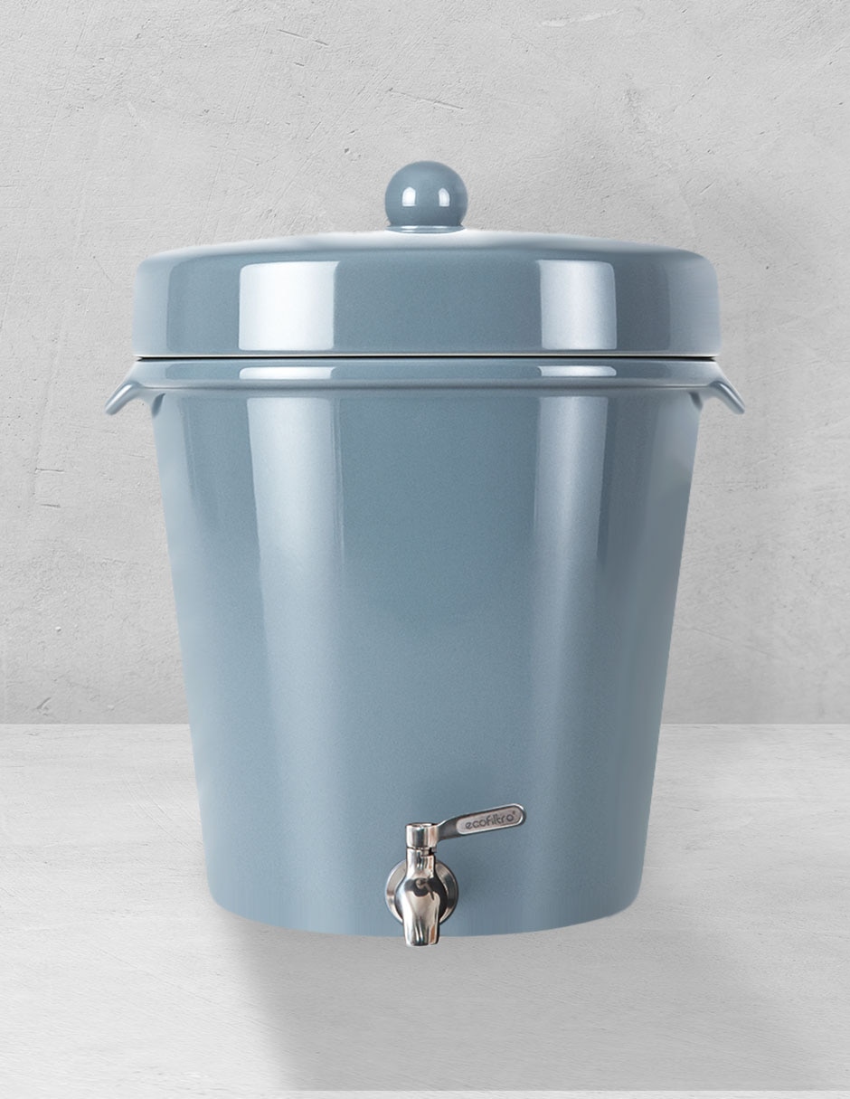 Purificador, dispensador y filtro de agua 
CER 20L GRIS OXFORD B 2