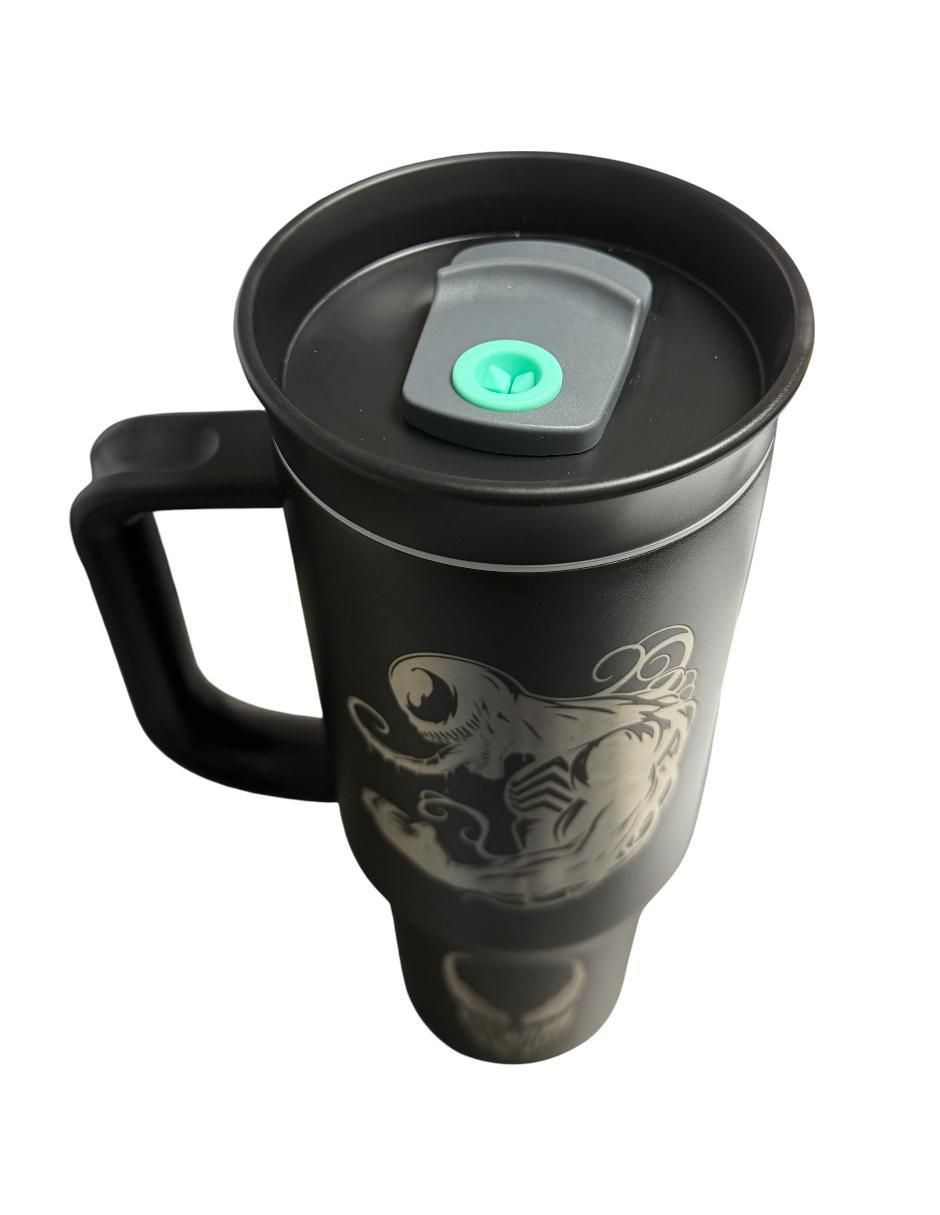Termo de acero inoxidable Venom con tapa rosca 4