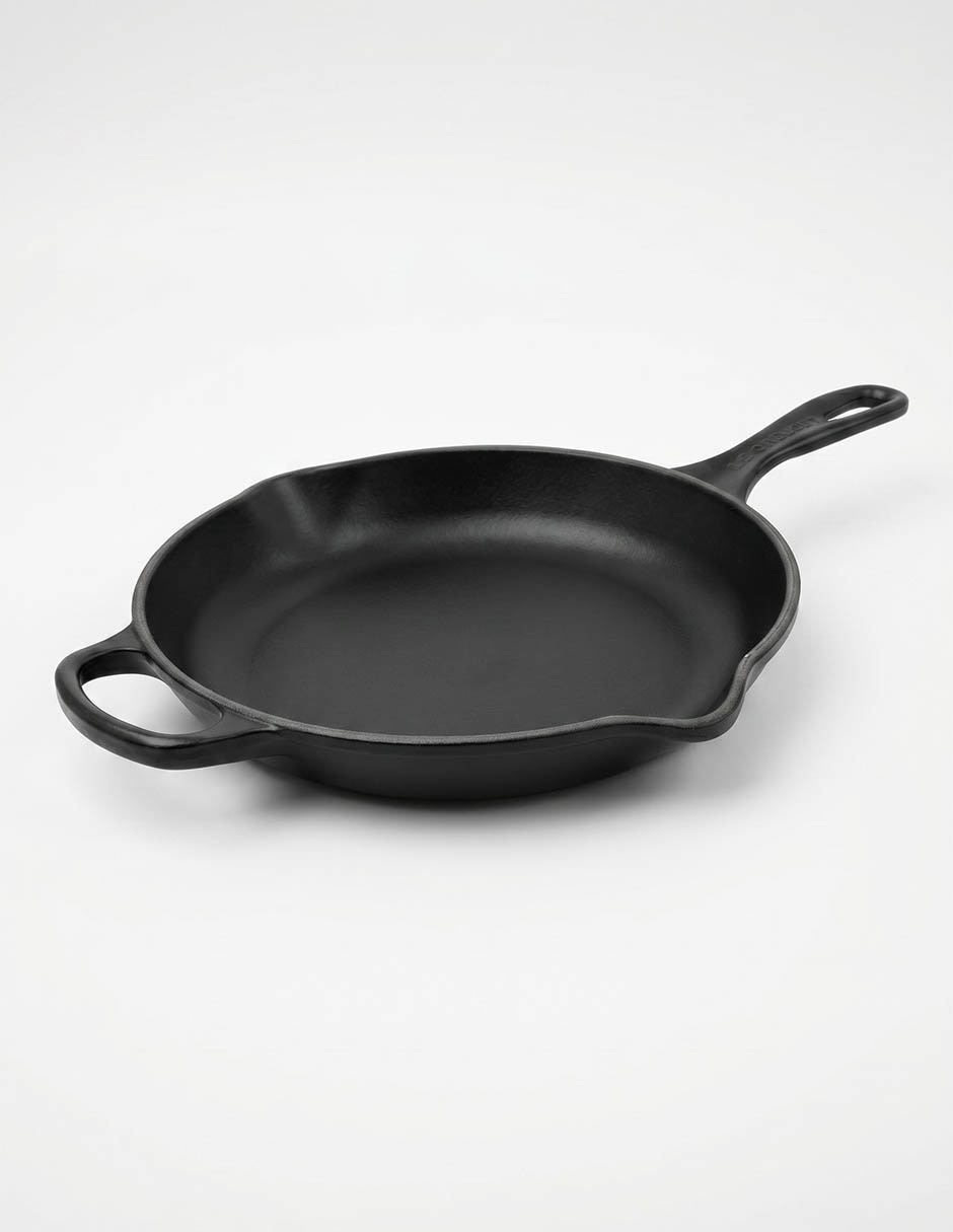 Sartén Matte Black de hierro fundido Sartén Matte Black de hierro fundido